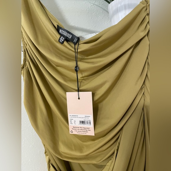 NWT Missguided One Shoulder Wrap Dress - Picture 4 of 5